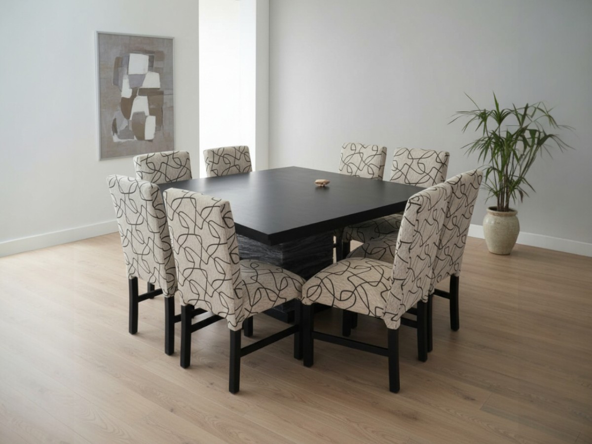 Mesa cuadrada con 8 sillas